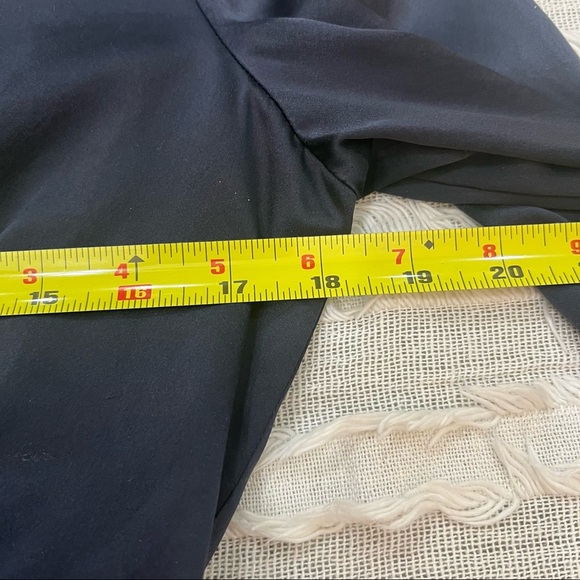 FRAME Denim Felicity Silk Mock Neck Keyhole Button Front Blouse Top Navy Sz S - Picture 11 of 12